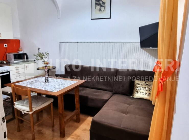 Zagreb, Centar, Gundulićeva ul., dva stamb. objekta ukupno 58 m² — fotografija 2