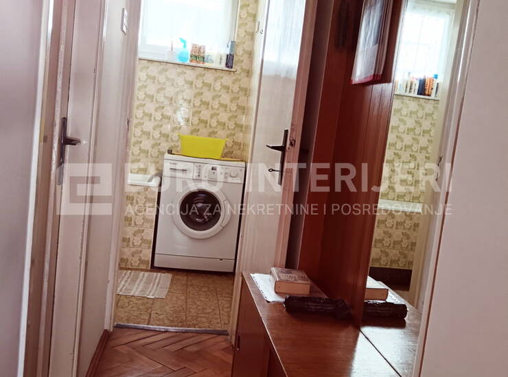 ZAGREB, ČRNOMEREC – TOP LOKACIJA! OČUVAN STAN 59,70 m² NA 1. KATU, S PARKI — fotografija 6