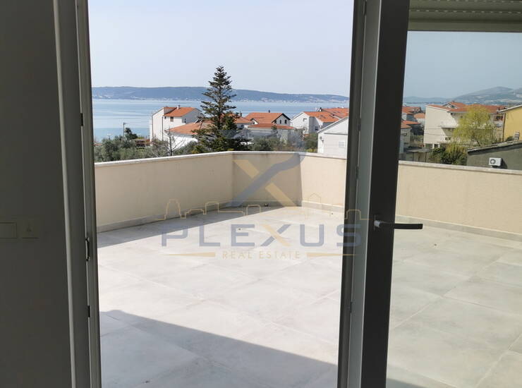 Trosoban stan: Split - okolica, Kaštel Gomilica, 233 m2 — fotografija 4