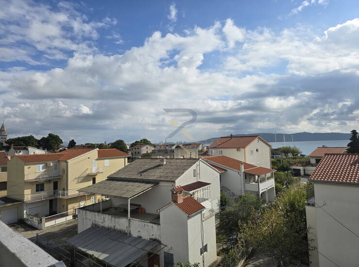Kaštel Gomilica,penthause, dvije sobe, — fotografija 2