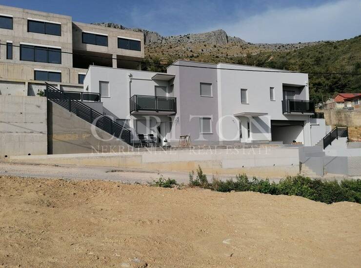 Kuća Prodaja Podstrana 240 m2 — fotografija 6