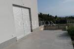 Kuća Prodaja Podstrana 240 m2 — fotografija 9