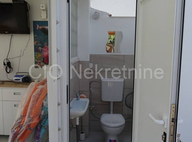 Ražanj, samostojeća kuća 212 m2 sa bazenom, prodaja — fotografija 5