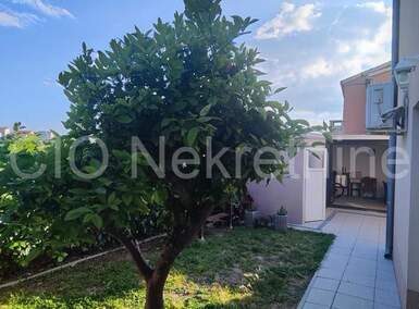 Kuća, Podstrana 150m² - 770.000 € | SveHrNekretnine