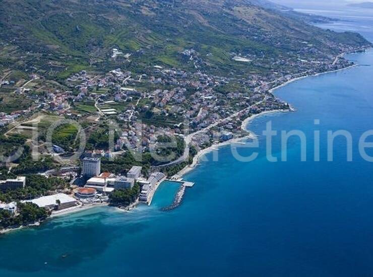 Donja Podstrana, građevinsko zemljište M1, 5.000m2, prodaja — fotografija 2