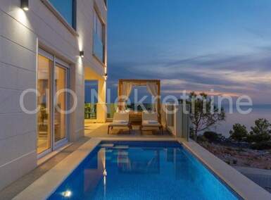 Kuća Ražanj, Rogoznica 250m² - 1.350.000 € | SveHrNekretnine