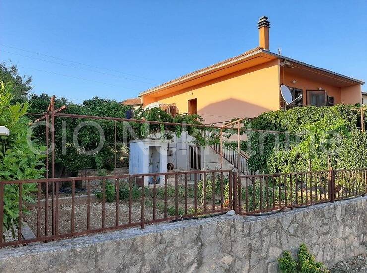Rogoznica, Stupin Čeline, samostojeća kuća, prodaja
