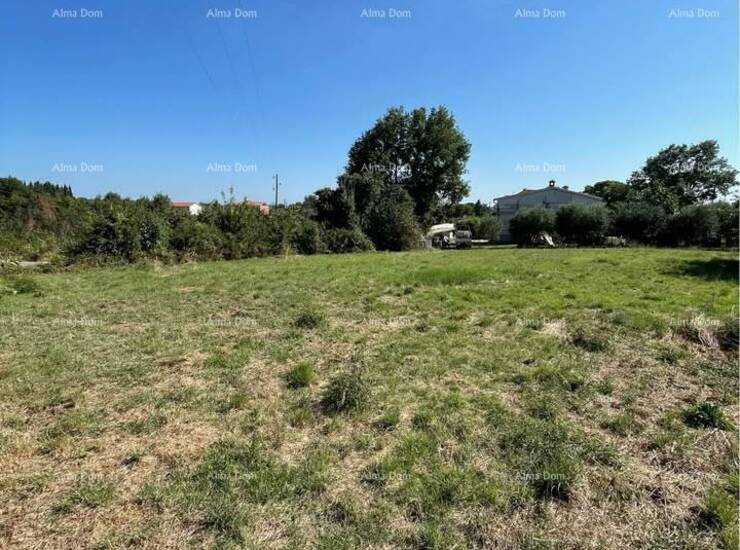 Na prodaju je građevinska parcela površine 909 m², smještena u naselju ... — fotografija 3