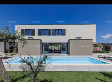Kuća, Loborika 248m² - 850.000 € | SveHrNekretnine