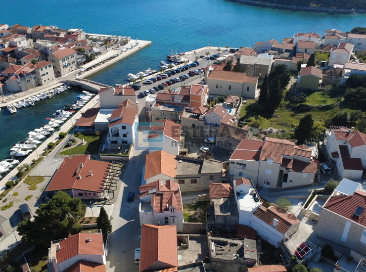 Stara kuća 104 m2 PRODAJA Tribunj, pravomoćna građ dozvola za kuću 203,01 m — fotografija 5