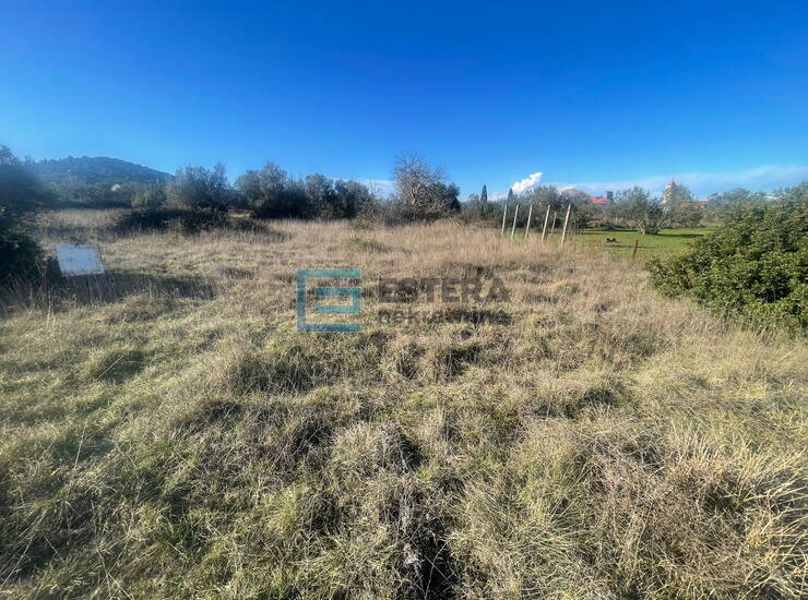 Građevinsko zemljište PRODAJA Mrljane, otok Pašman 857 m2, 300 do mora — fotografija 2