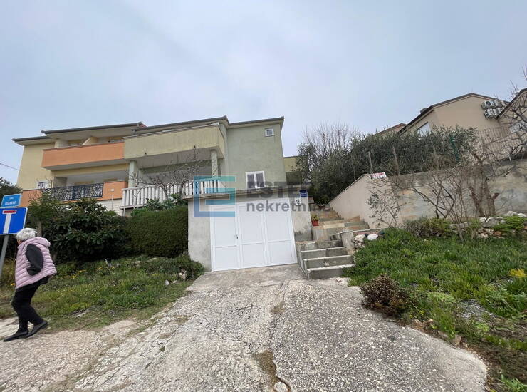 Apartmanska kuća  m2 PRODAJA, Pašman, Ždrelac, 60 m od mora, garaža