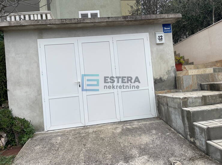 Apartmanska kuća  m2 PRODAJA, Pašman, Ždrelac, 60 m od mora, garaža — fotografija 2