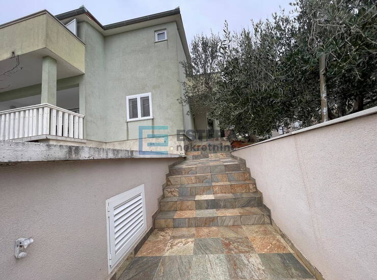 Apartmanska kuća  m2 PRODAJA, Pašman, Ždrelac, 60 m od mora, garaža — fotografija 4