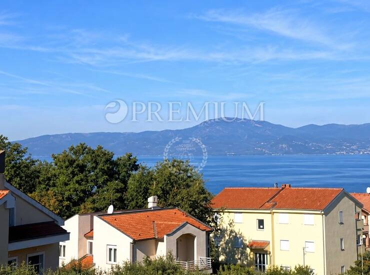 Malinska, apartman s dvije spavaće sobe blizu plaže! — fotografija 2