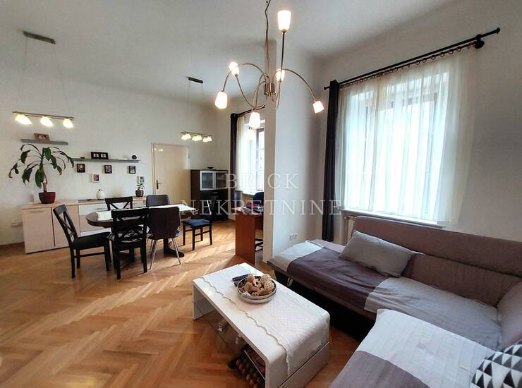 KUĆA, PRODAJA, ZAGREB, MLINARSKA CESTA, 334 m2, 8-sobna + 2 GPM — fotografija 5