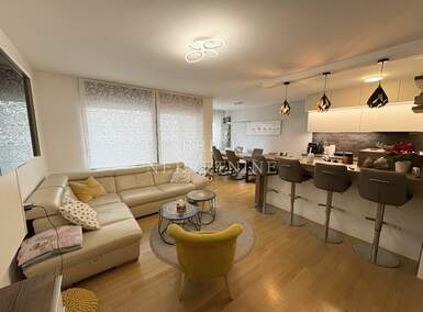 Stan Donji grad, Zagreb 130m² - 885.000 € | SveHrNekretnine