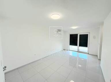 Trosoban stan, Novi Vinodolski 67m² - 236.500 € | SveHrNekretnine