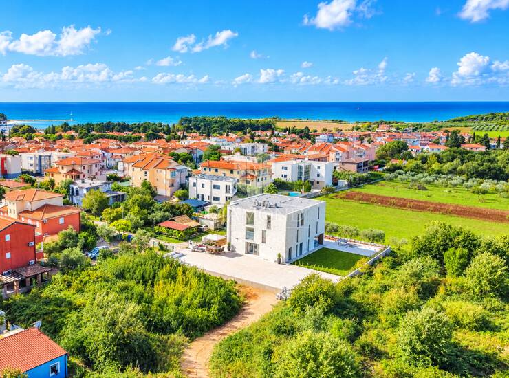 Novigrad– lijepo pravilno zemljište s potencijalom! — fotografija 2