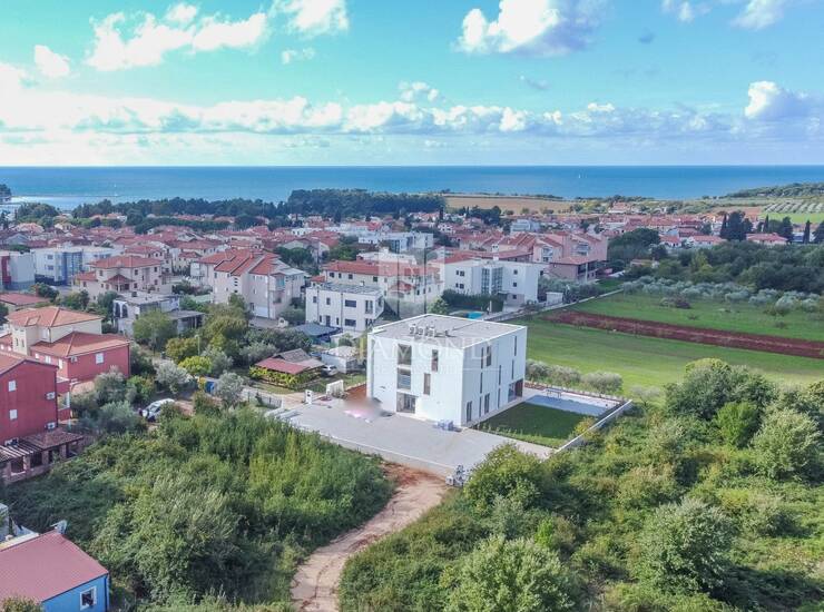 Novigrad– lijepo pravilno zemljište s potencijalom! — fotografija 3
