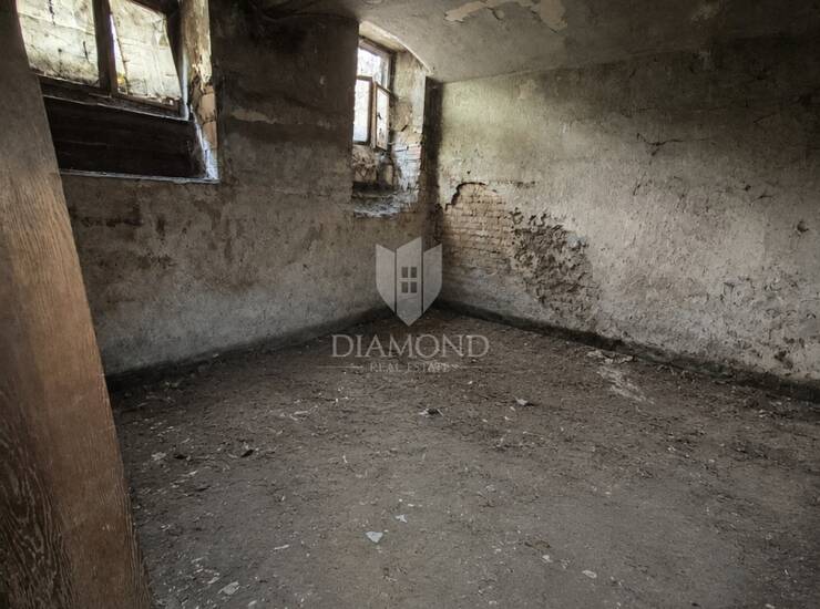Zagreb, Centar, stan 62m2 za renovaciju  — fotografija 2