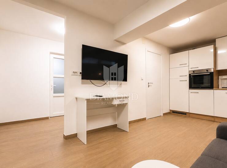 Zagreb, Trešnjevka, višenamjenski prostor 51m2 — fotografija 2