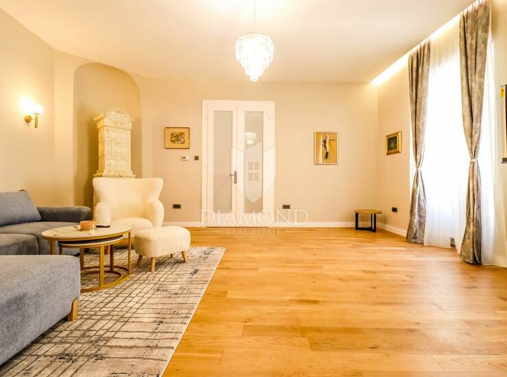 Zagreb, Trg bana Josipa Jelačića, nekretnina — fotografija 3