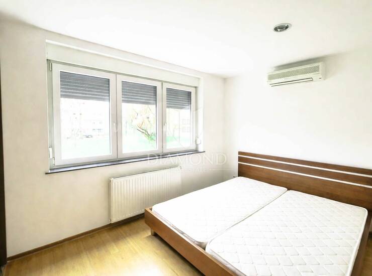 Zagreb, Trnje, stan 72m2 u mirnoj ulici — fotografija 3