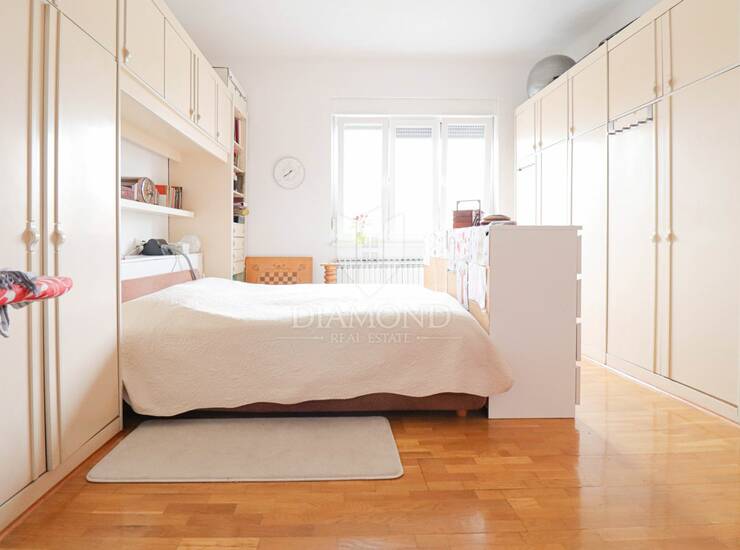 Zagreb, Krešimirov Trg, četverosobni stan 86m2 — fotografija 5