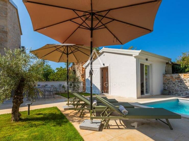 Istra, Višnjan, kamena vila s bazenom i wellnessom — fotografija 6