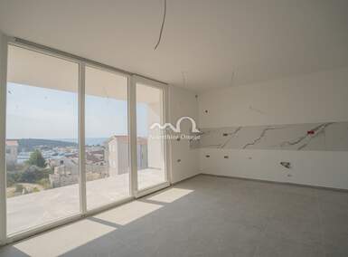 Trosoban stan, Rogoznica 59m² - 250.000 € | SveHrNekretnine