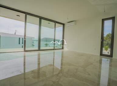 Trosoban stan, Rogoznica 70m² - 400.000 € | SveHrNekretnine