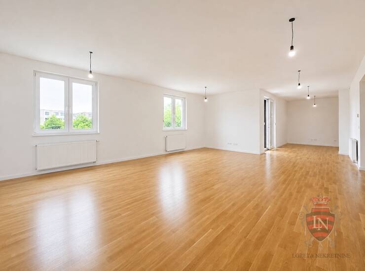 PROSTRAN I FUNKCIONALAN S LOĐOM I PARKIRNIM MJESTOM , Arena, Blato, 116,38 m2 — fotografija 3
