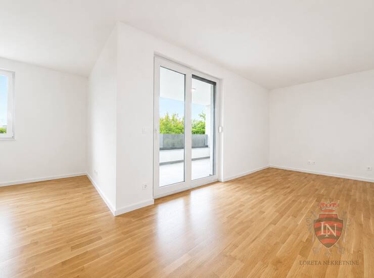 PROSTRAN I FUNKCIONALAN S LOĐOM I PARKIRNIM MJESTOM , Arena, Blato, 116,38 m2 — fotografija 5