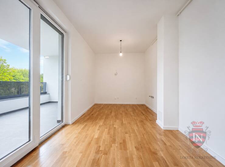 PROSTRAN I FUNKCIONALAN S LOĐOM I PARKIRNIM MJESTOM , Arena, Blato, 116,38 m2 — fotografija 6