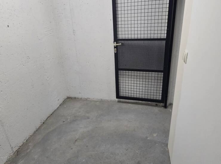 Garaža u garaži zgrade, 21 m2, Špansko-Oranice — fotografija 6