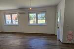 Poslovni prostor - 4 stana! 262 m2, Sesvete