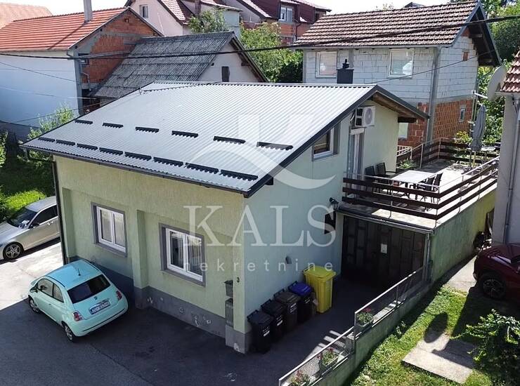 2 KUĆE, PRODAJA, ZAGREB, DONJI BUKOVAC, 111+ 61 M2 — fotografija 3