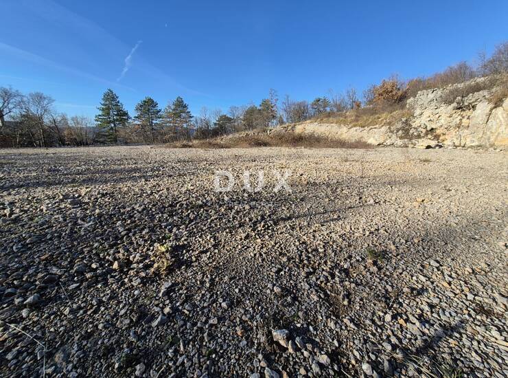 Klana, Škalnica, građevinsko zemljište, 830 m2, investicijska prilika — fotografija 4