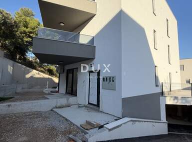 Cetvorosoban stan Strožanac, Podstrana 85m² - 410.000 € | SveHrNekretnine