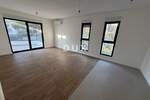 Podstrana, Strožanac, trosobni stan, 85,77m², 2 garažna mjesta