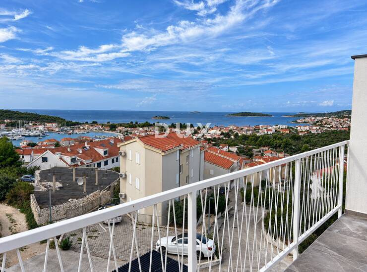 Dalmacija, Rogoznica, 3-sobni stan, 54,58 m², pogled na more — fotografija 4