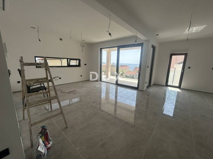 Rogoznica, Zečevo, penthouse, 125,70 m2, 2 parking mjesta — fotografija 4