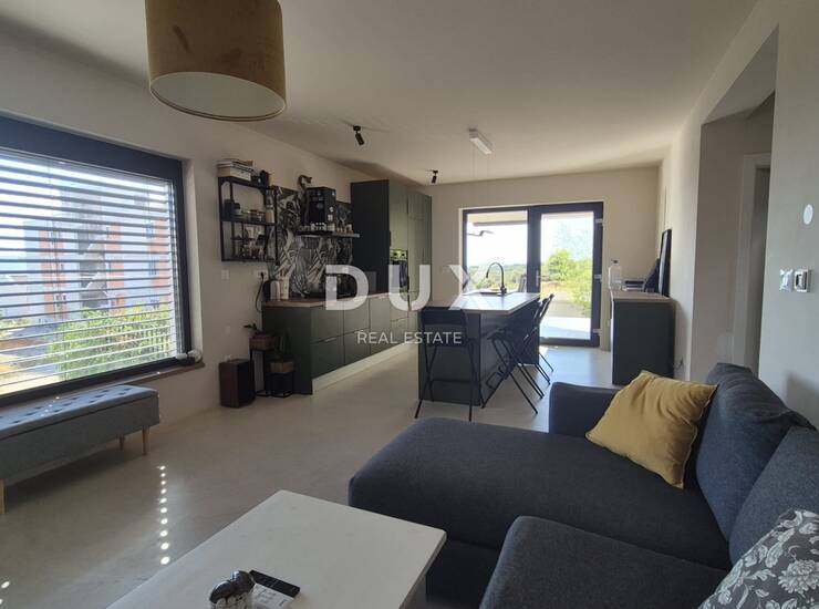 Biograd, Sveti Filip i Jakov, stan, 95,53 m2, vrt — fotografija 4
