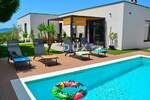 Biograd, Sveti Filip i Jakov, stan, 110,42 m2, vrt, bazen