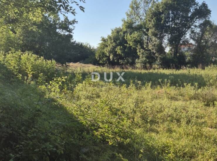 Zadar, Briševo, Zemljište, 963 m2, privatan put