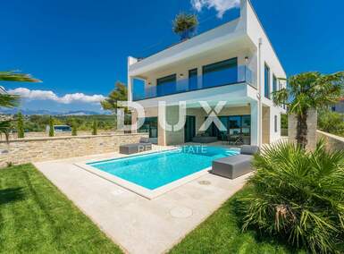 Kuća Ljubač, Ražanac 330m² - 2.750.000 € | SveHrNekretnine