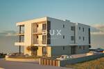 Tribunj, dvosobni stan, 120,40 m², bazen, privatni vrt — fotografija 2