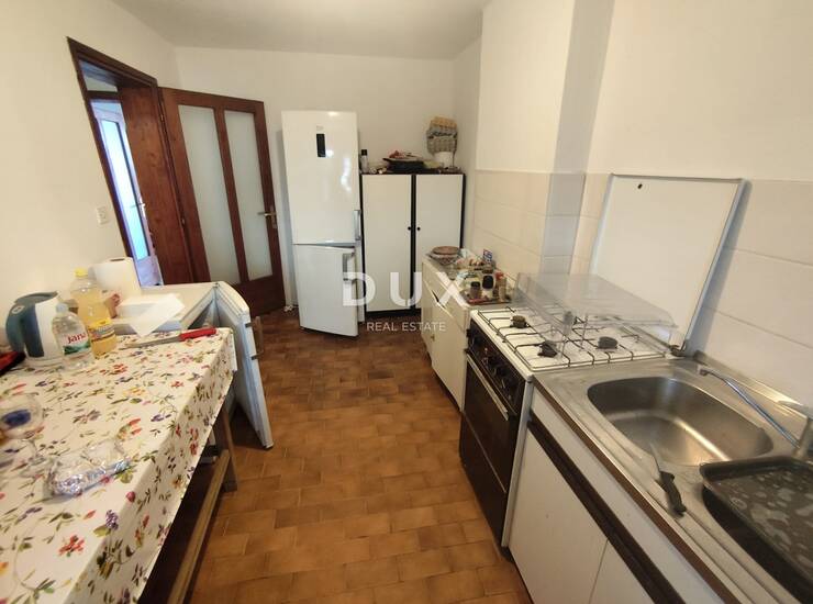 Rogoznica, Stupin Čeline, samostojeća kuća, 300 m², 200 m od mora — fotografija 6