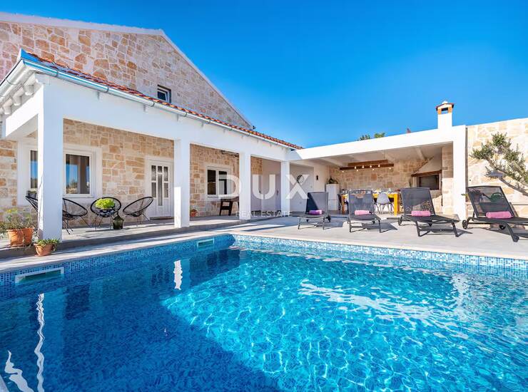 ZADAR, MURVICA GORNJA - Kamena vila s bazenom! Biznis investicija!